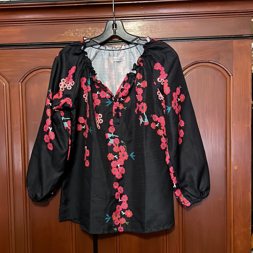 MISSLOOK Boho Cute Flowered Button Down Shirt Size Small